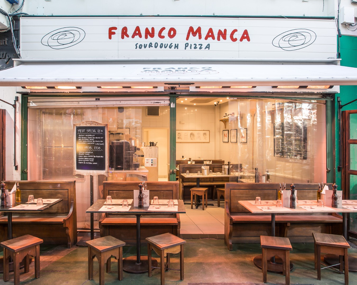 Brixton Franco Manca pizzeria