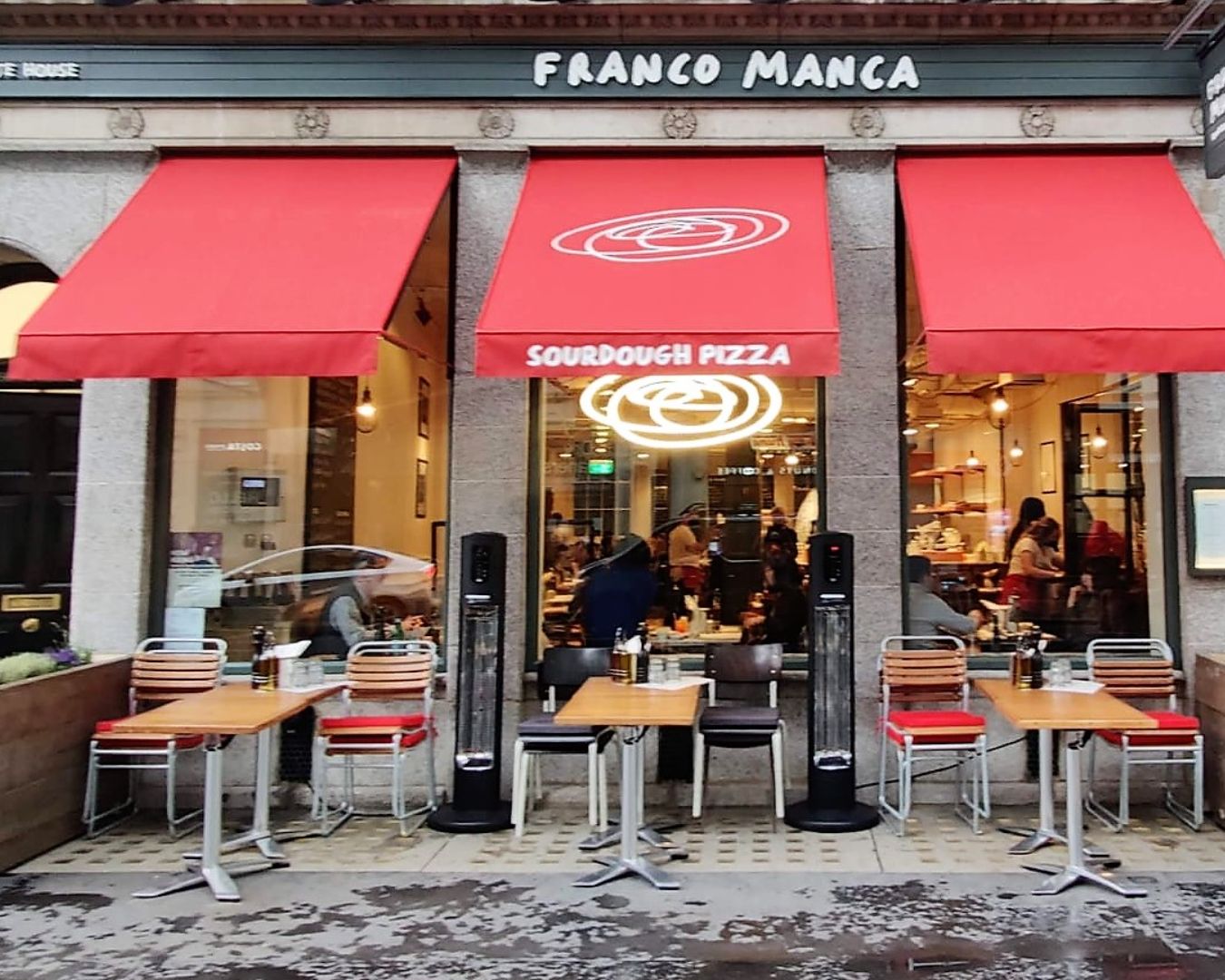 Holborn Franco Manca Exterior